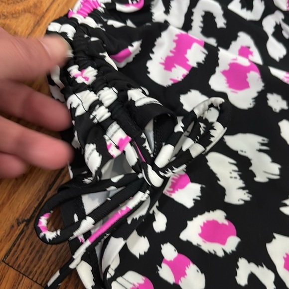 Salt + Cove Multi Color Removable Cups Tie Halter Tankini Swimsuit Top Juniors S - Picture 5 of 8